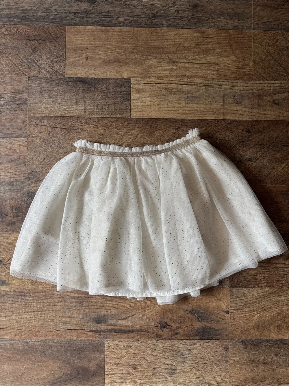 Cat & Jack White and Gold Tulle Skirt size 5t